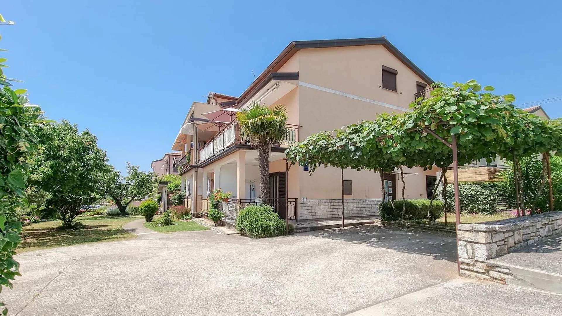Maria Nina Apartment Novigrad  0*, Novigrad (Istria)